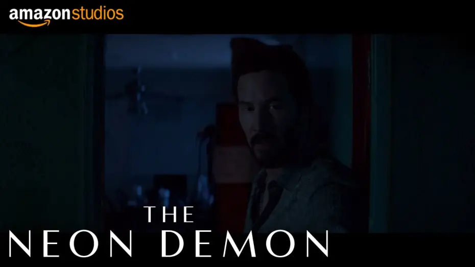 Відео до фільму Неоновий демон | Unwanted Guest (Movie Clip)