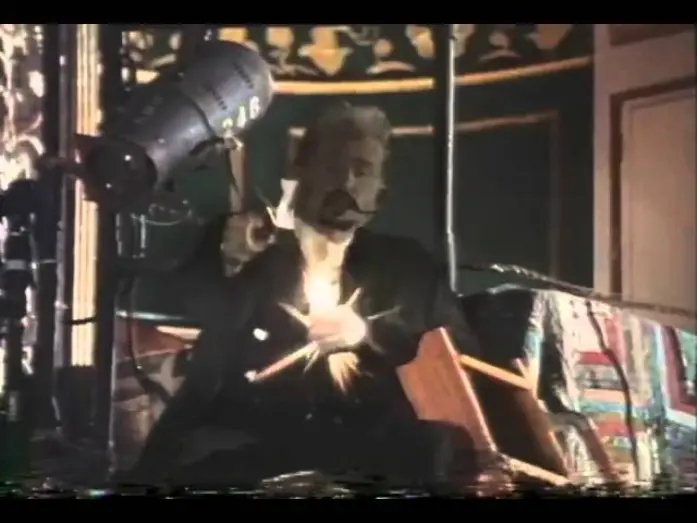 Відео до фільму Подвійний дракон | Double Dragon Trailer 1994