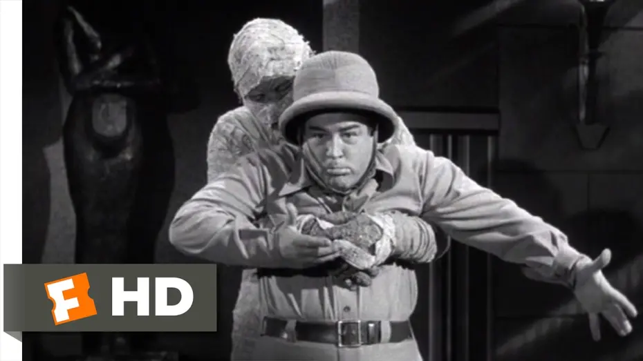 Відео до фільму Ебботт і Костелло зустрічають мумію | Abbott and Costello Meet the Mummy (1955) - You Can Come Out Now Scene (7/10) | Movieclips