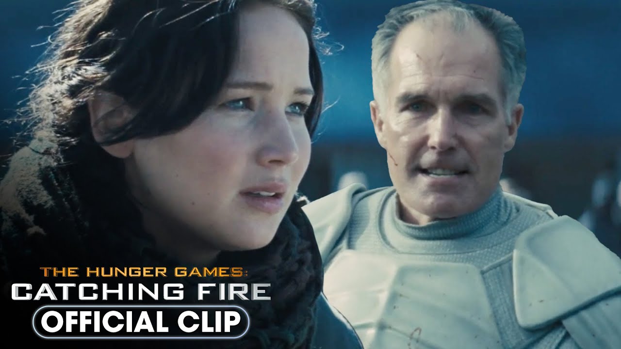 Відео до фільму Голодні ігри: У вогні | Katniss Protects Gale from the Peacekeepers | The Hunger Games: Catching Fire