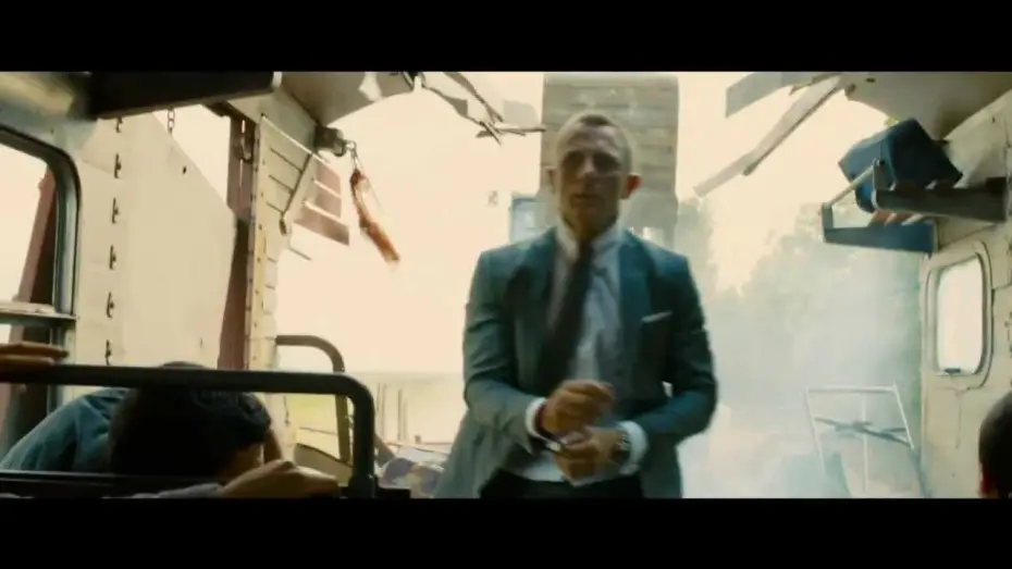 Відео до фільму 007: Координати Скайфолл | 007 is Back on 11/9