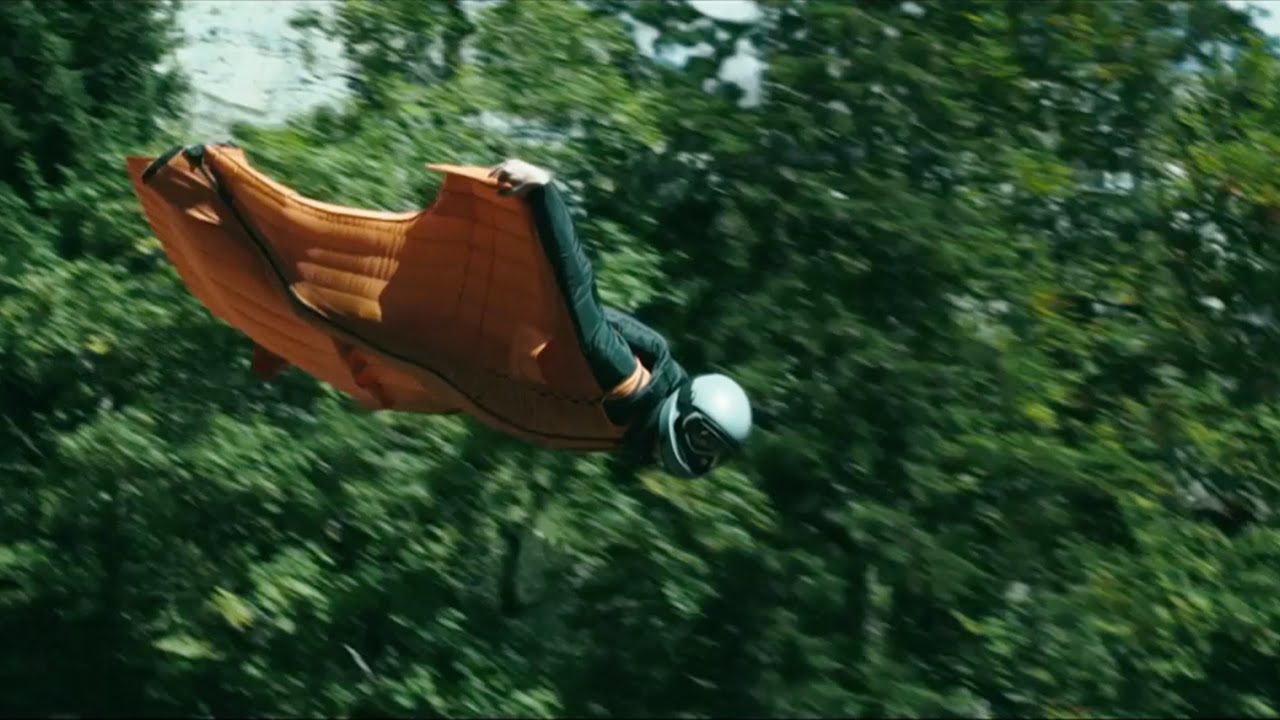 Відео до фільму На гребені хвилі | Wingsuit Flying Featurette