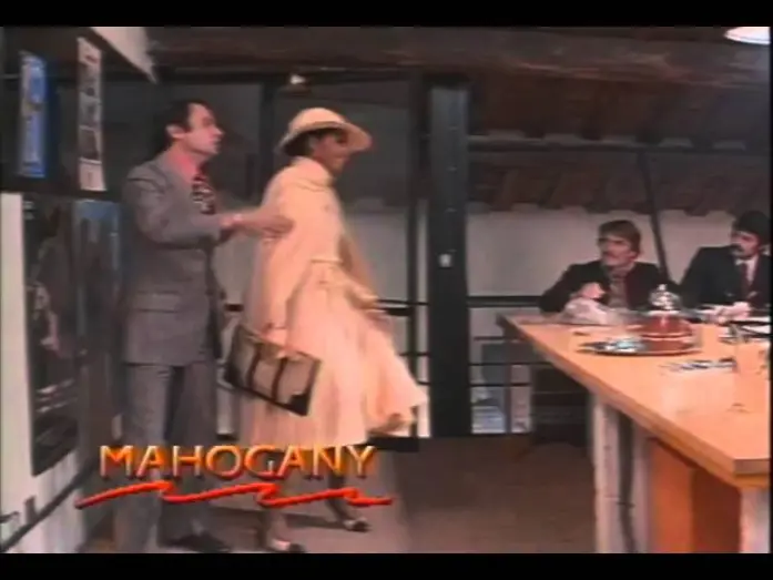 Відео до фільму Mahogany | Mahogany Trailer 1975