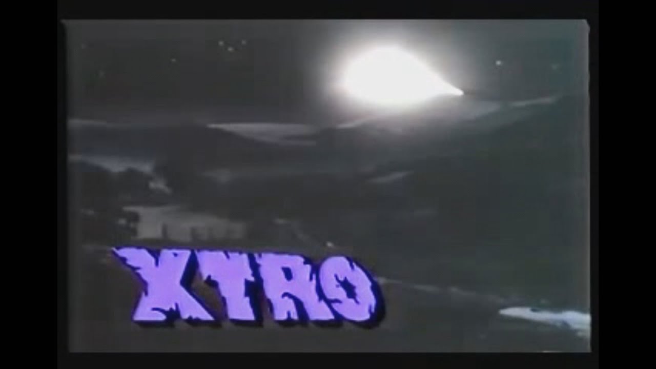 Відео до фільму Xtro | Siskel & Ebert / XTRO / 1983