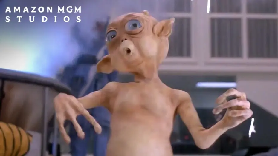 Відео до фільму Mac and Me | Laboratory Escape Scene