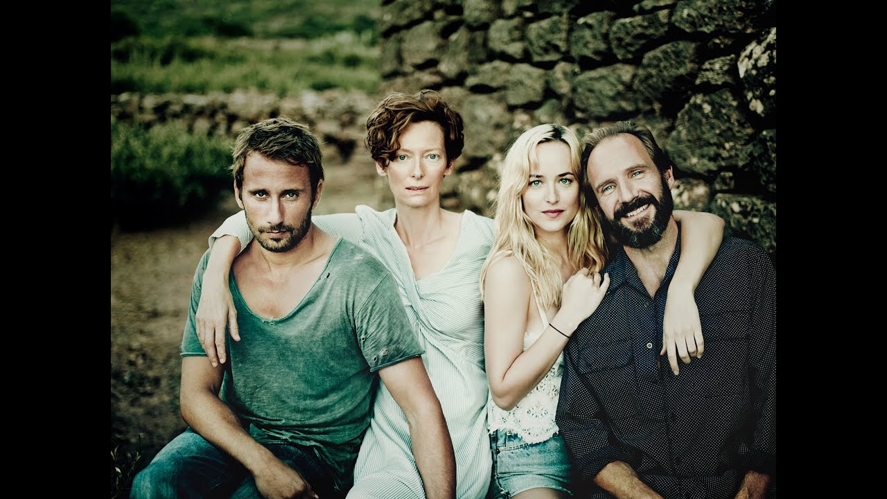 Відео до фільму Великий сплеск | A BIGGER SPLASH - Official Trailer - Starring Tilda Swinton, Ralph Fiennes And Dakota Johnson