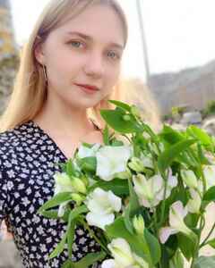 Карина Семенец