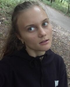 Олена Андріївна
