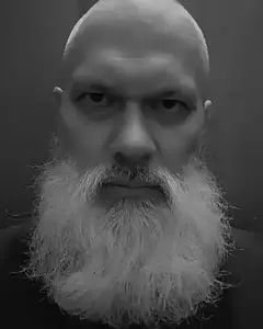 Михаил Смирнов (Санин)