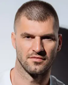 Олександр Нестеренко