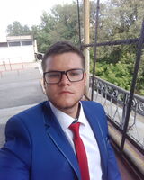 Дмитрий Устенко