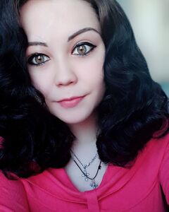 Олена Семусьова