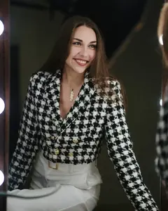 Вероніка Сопіра