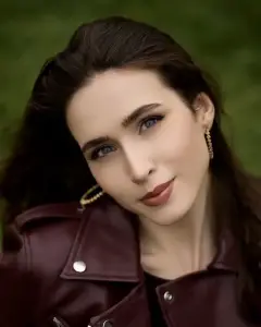 Марина Косарьова