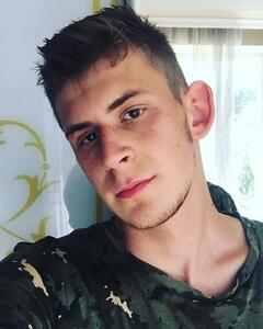 Артур Колодний