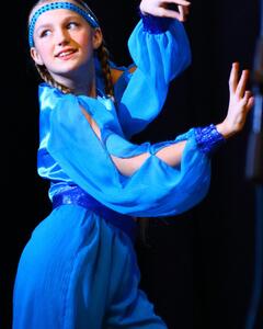 Бичек Елена