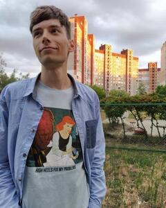 Владислав Айрапетян