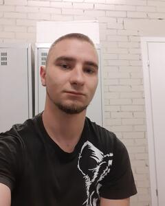 Денис Кравченко