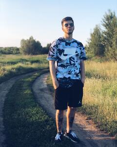 Максим Андріанов