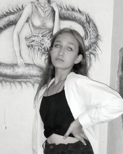Лана Плескач