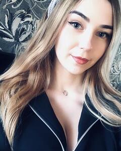Анна Нестеренко
