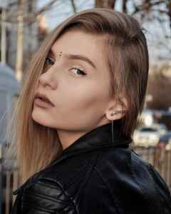 Яна Бондаренко