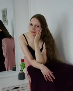 Альона Довгаль