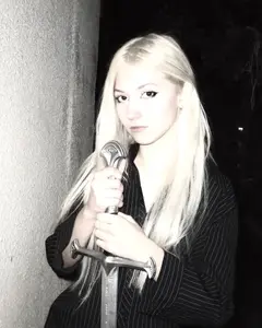 Адріана Чувакіна