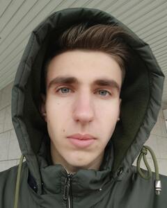 Женя Смирнов
