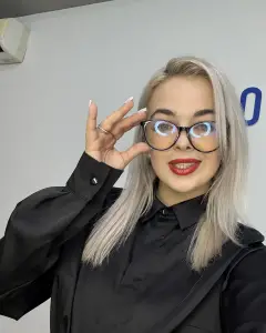 Ковальова Олена