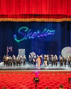 Sherliz_theater 