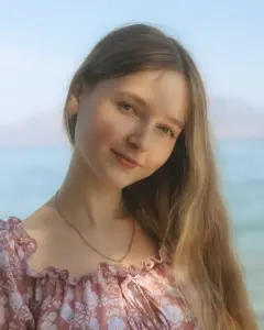 Альона Приходько