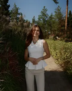 Лиза Сафроненко