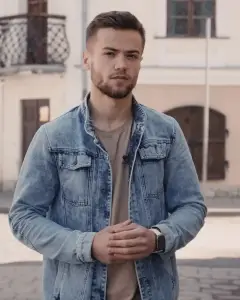 Олександр Махно