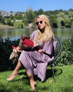 Ellina 
