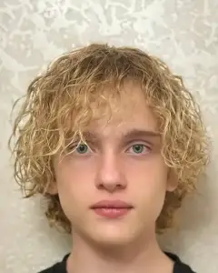 Ростислав Медінський