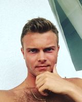 Евгений Белов