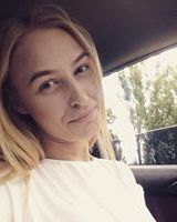 Anna Zalyesska