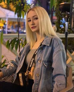 Анна Хурса