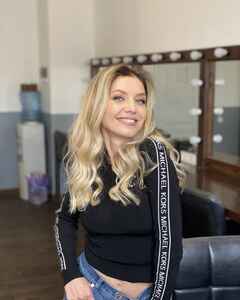 Елена Казакова