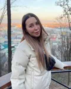 Алина Непочатова