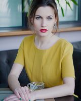 Оленка Ніколаєва
