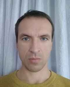 Олег Жмаков