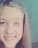 Юлия Сурова