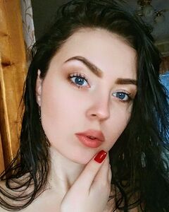 Оля Толокнєва