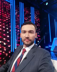 Дмитро Комаров