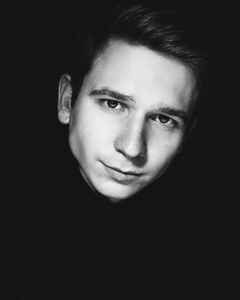 Алексей Броварь