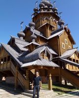 Евгений Ушаков