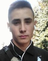 Влад Иванов