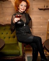 Елена Волк